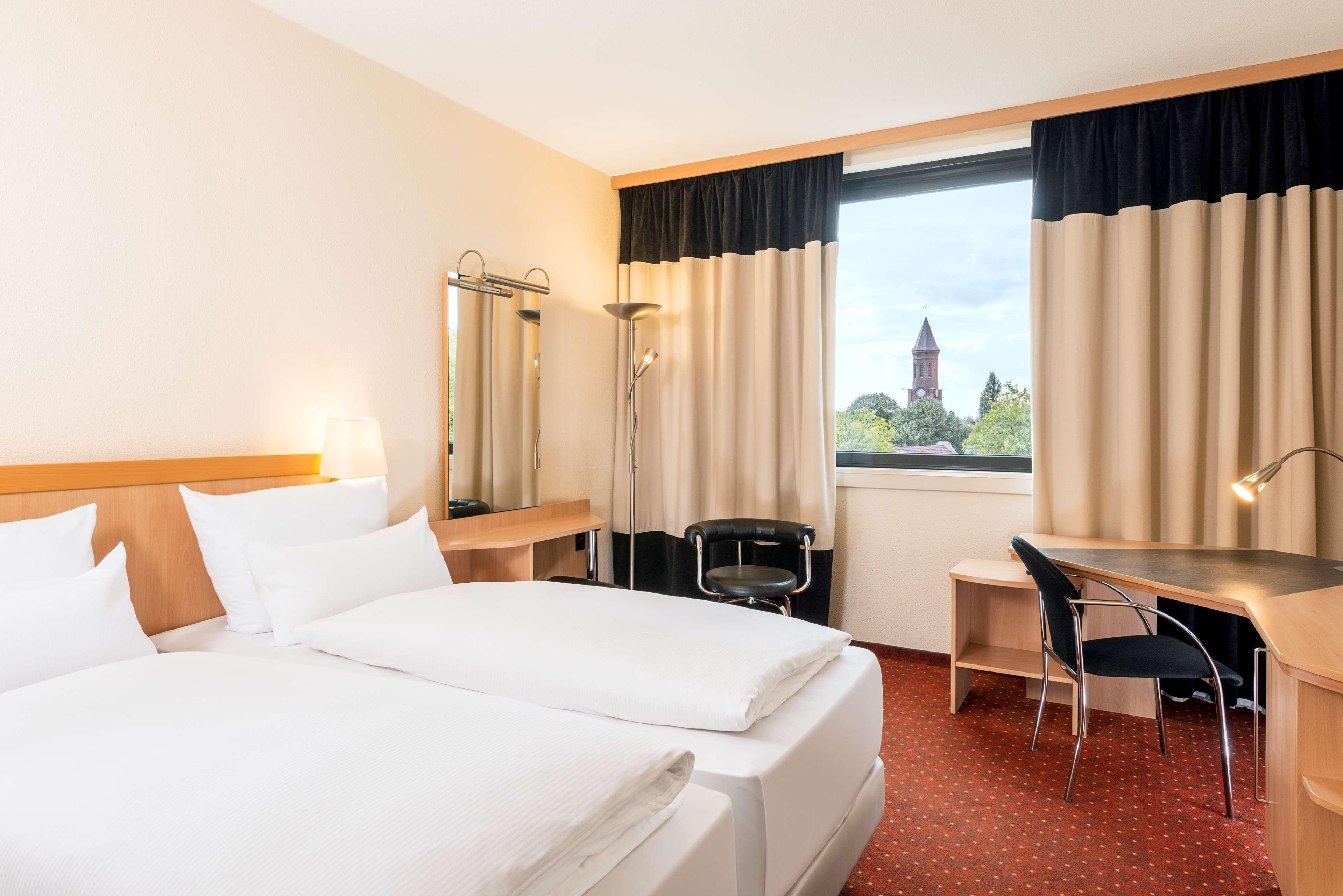 Nh Oberhausen Hotel Oberhausen  Luaran gambar