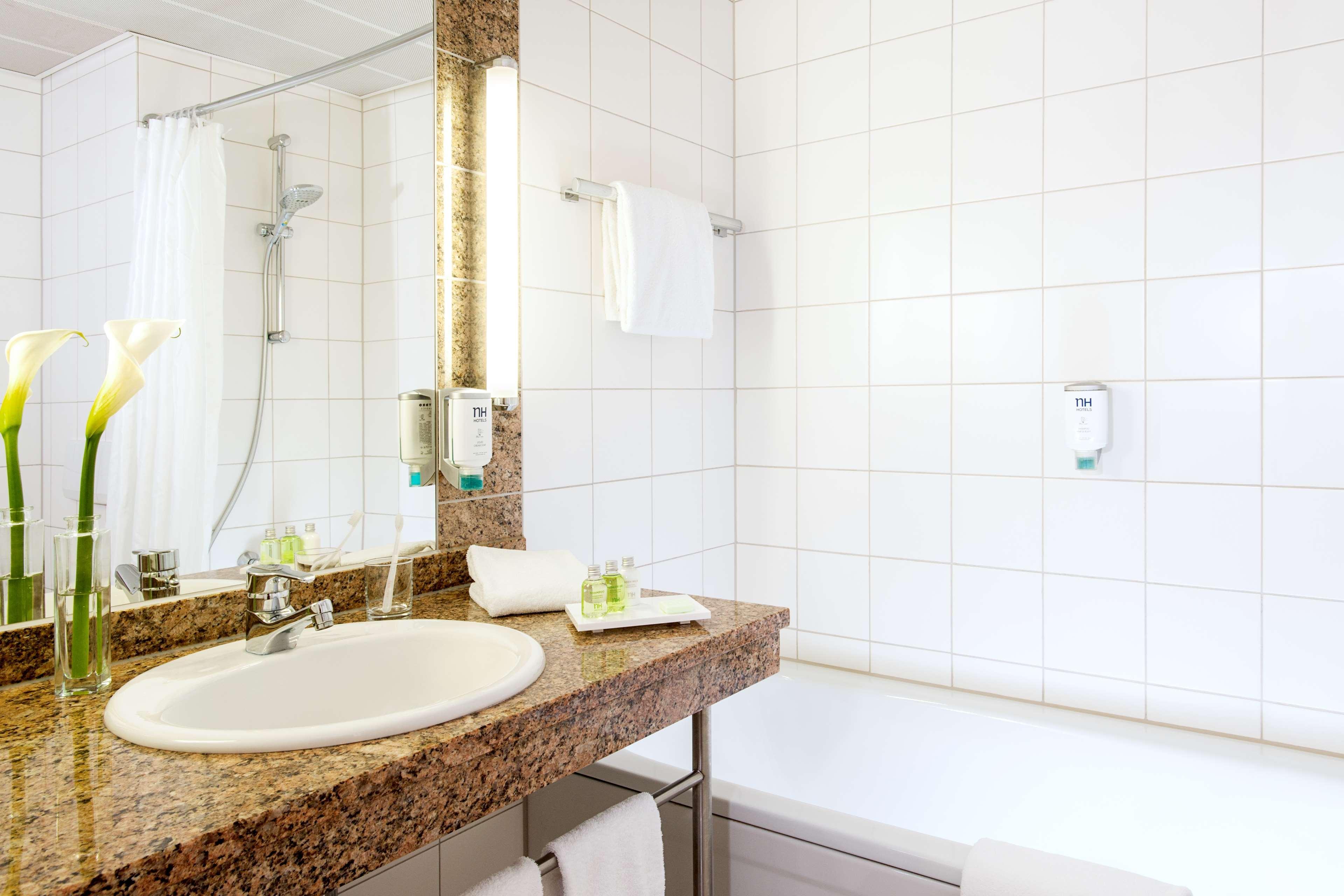 Nh Oberhausen Hotel Oberhausen  Luaran gambar
