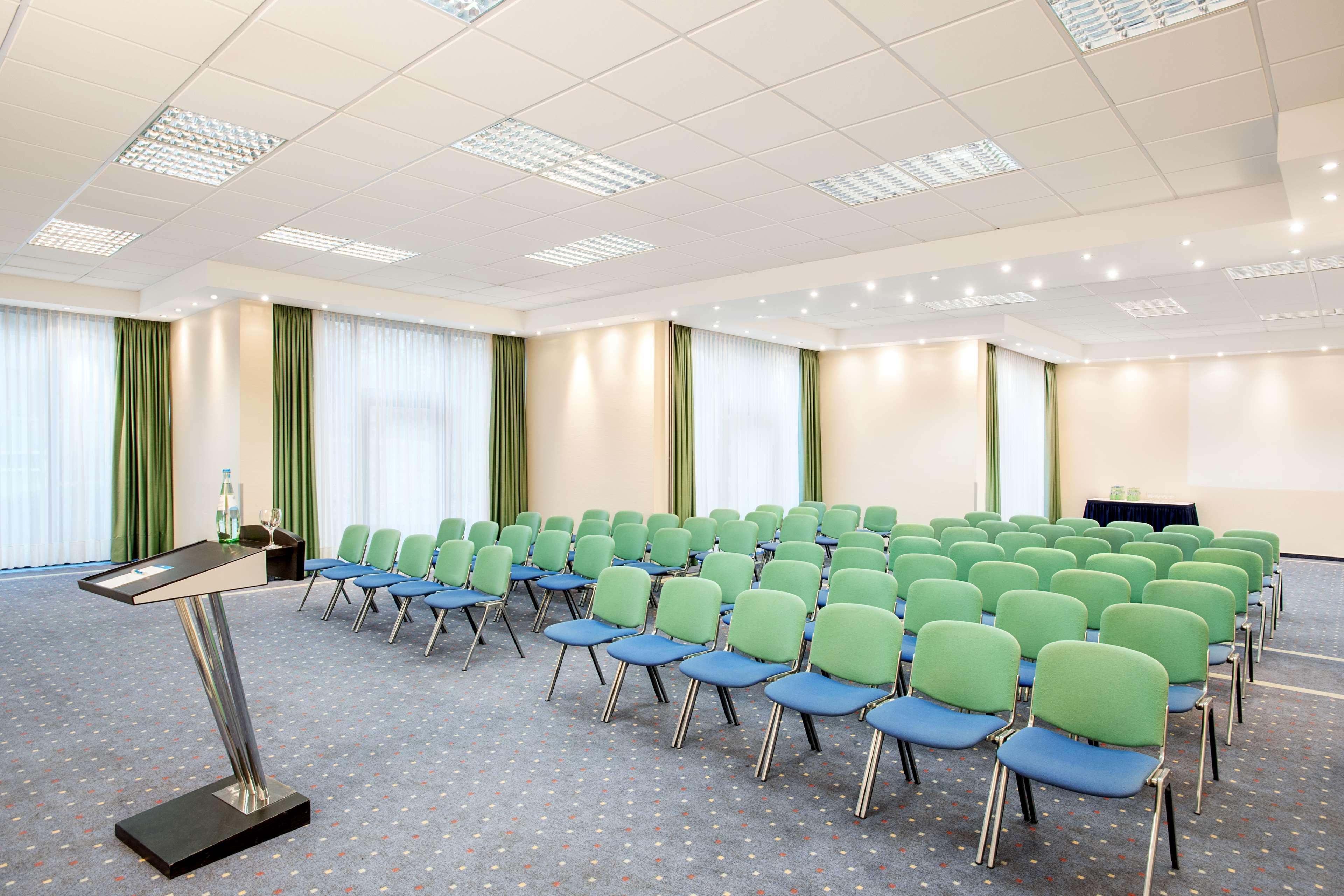 Nh Oberhausen Hotel Oberhausen  Luaran gambar