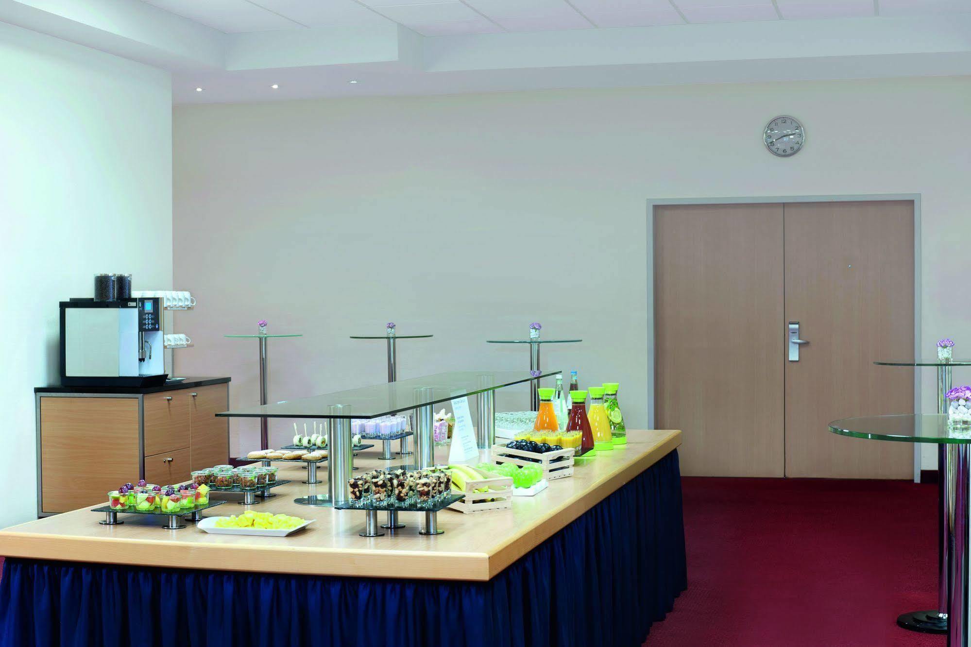 Nh Oberhausen Hotel Oberhausen  Luaran gambar
